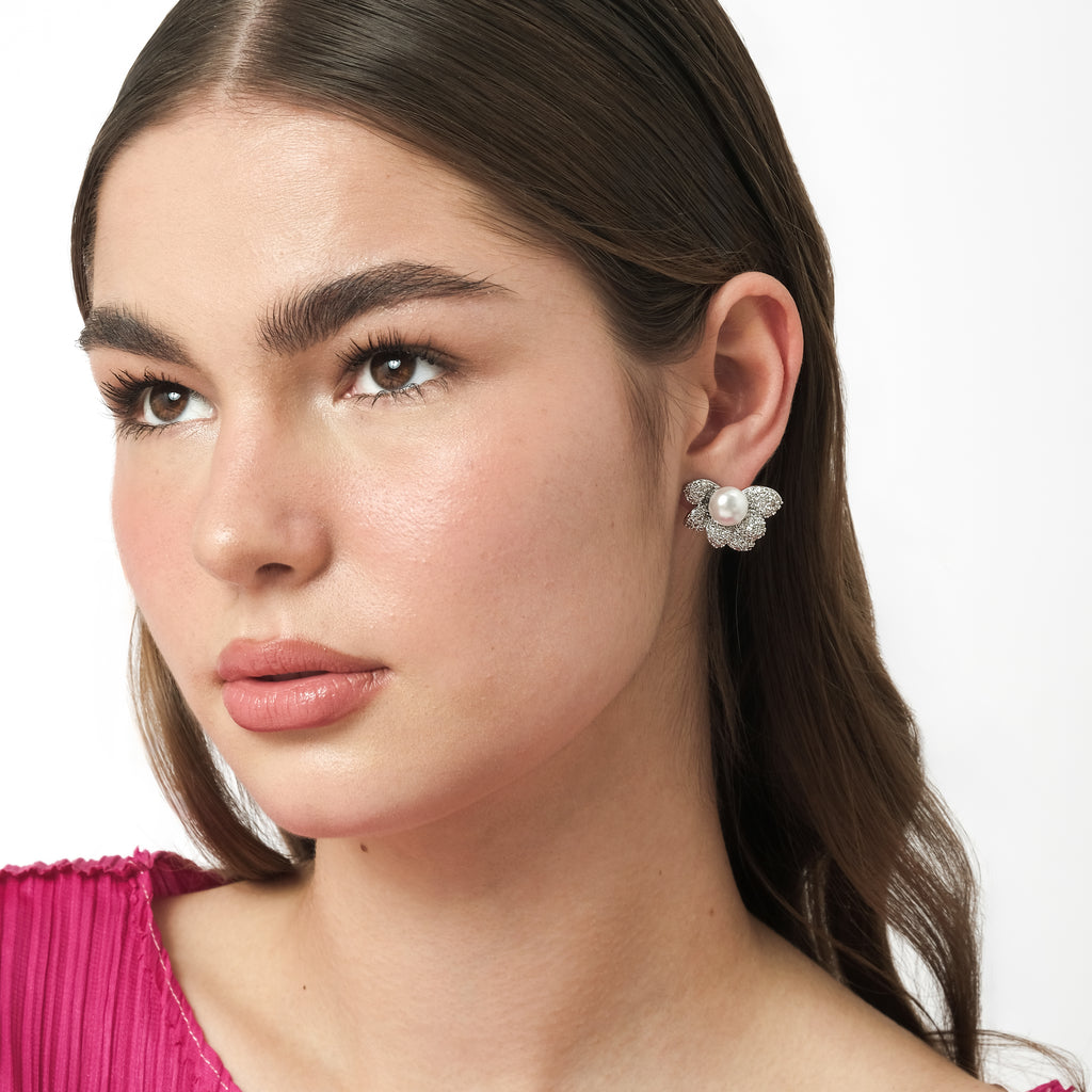 アクセサリー PEARL STUDS PIERCED EARRINGS Seek Shine Filia Pearl Studs (Silver Brass)