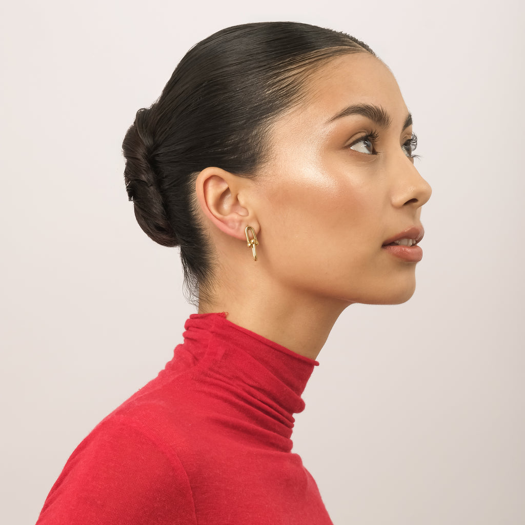 Seek Shine Haru Tiny Earrings (18K Gold Stainless Steel)