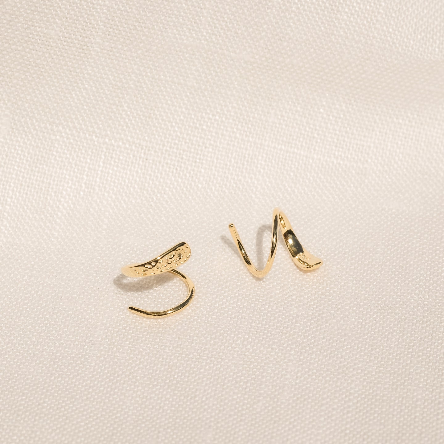 products/valen-18k-gold-vermeil-earrings-1_1fd68fc7-df84-4235-a5cb-da3e2c3eae45.jpg