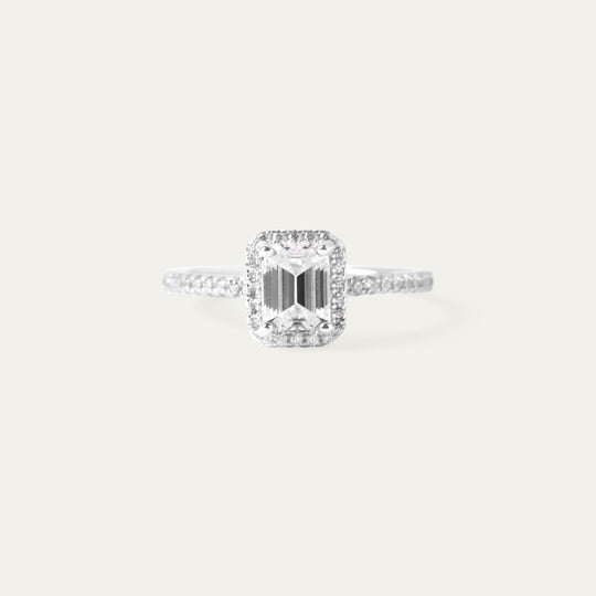Emi 1.0ct Moissanite Ring (925 Sterling Silver, Size 8)