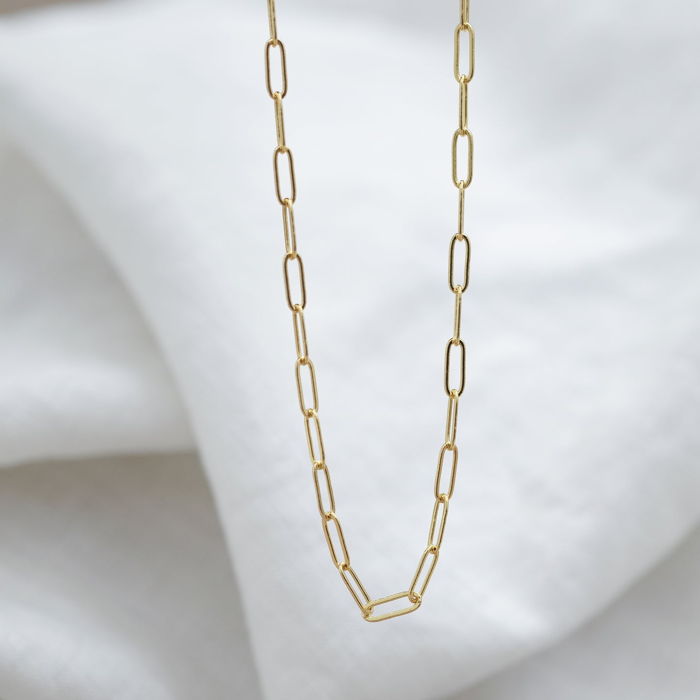 files/gaspar-medium-necklace-18k-gold-brass-1.jpg