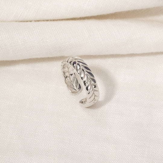 Hann Biggie Ring (925 Sterling Silver)
