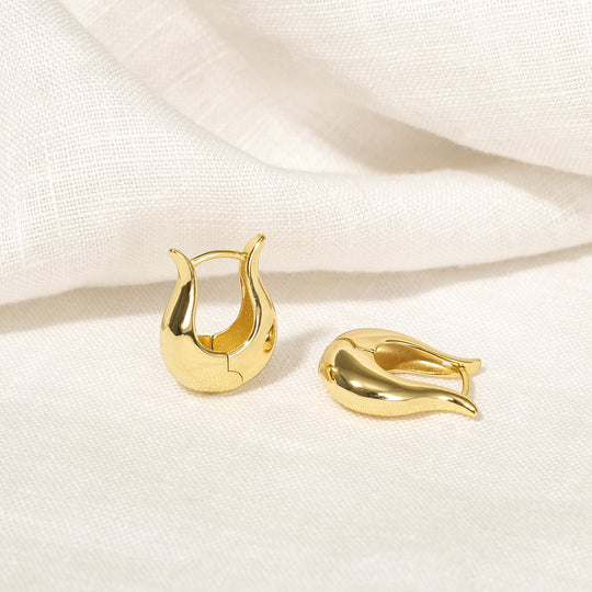 Kira Hoops (18K Gold Vermeil)