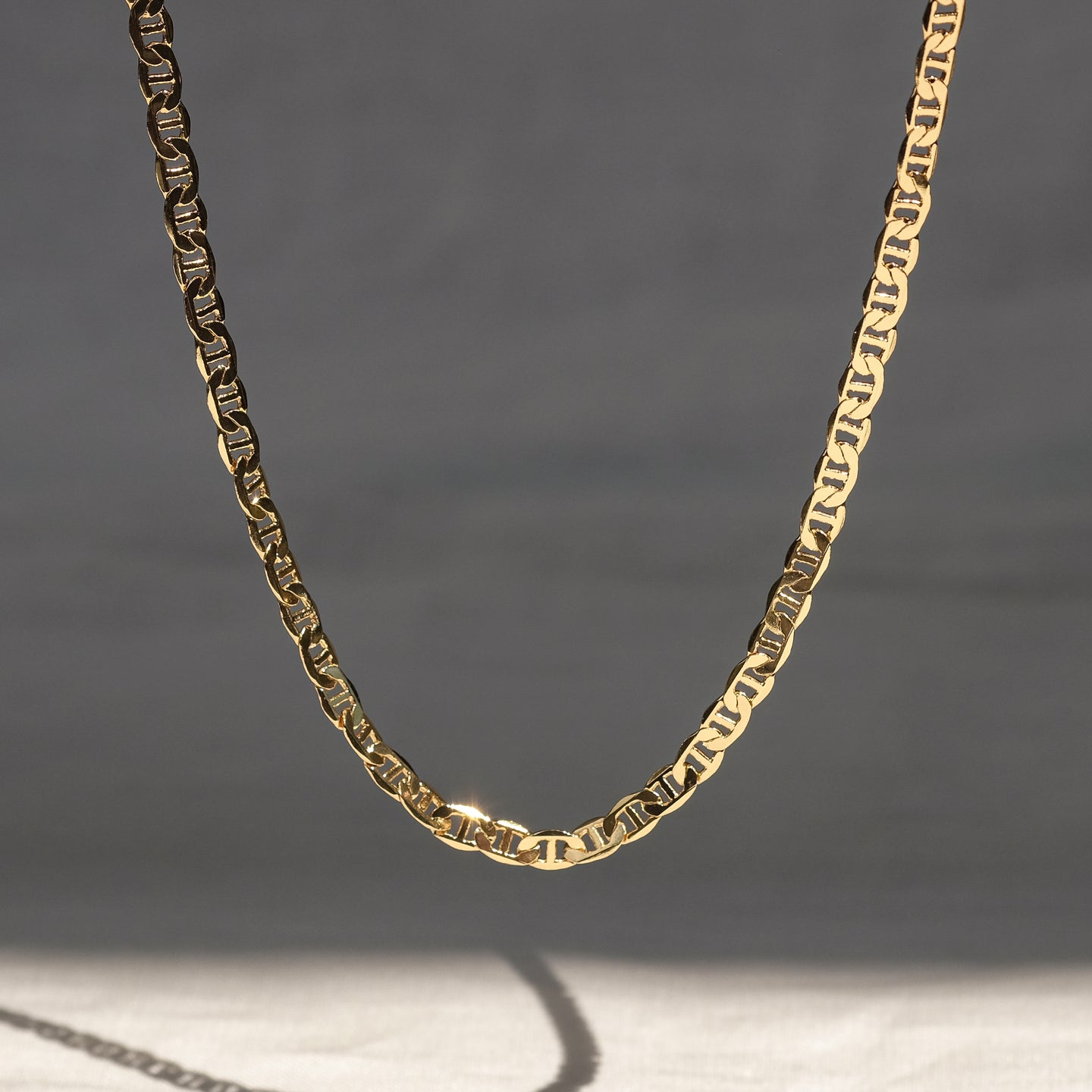 products/alfio-necklace-gold-plated-brass-1_8ef08050-b941-45f4-b732-f426437f7fa2.jpg