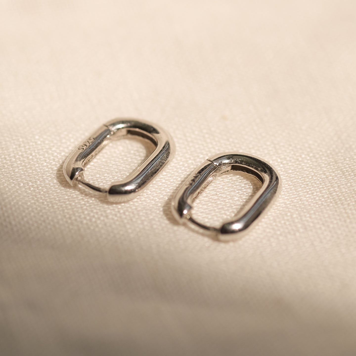 products/anvaya-925-sterling-silver-earrings-1.jpg