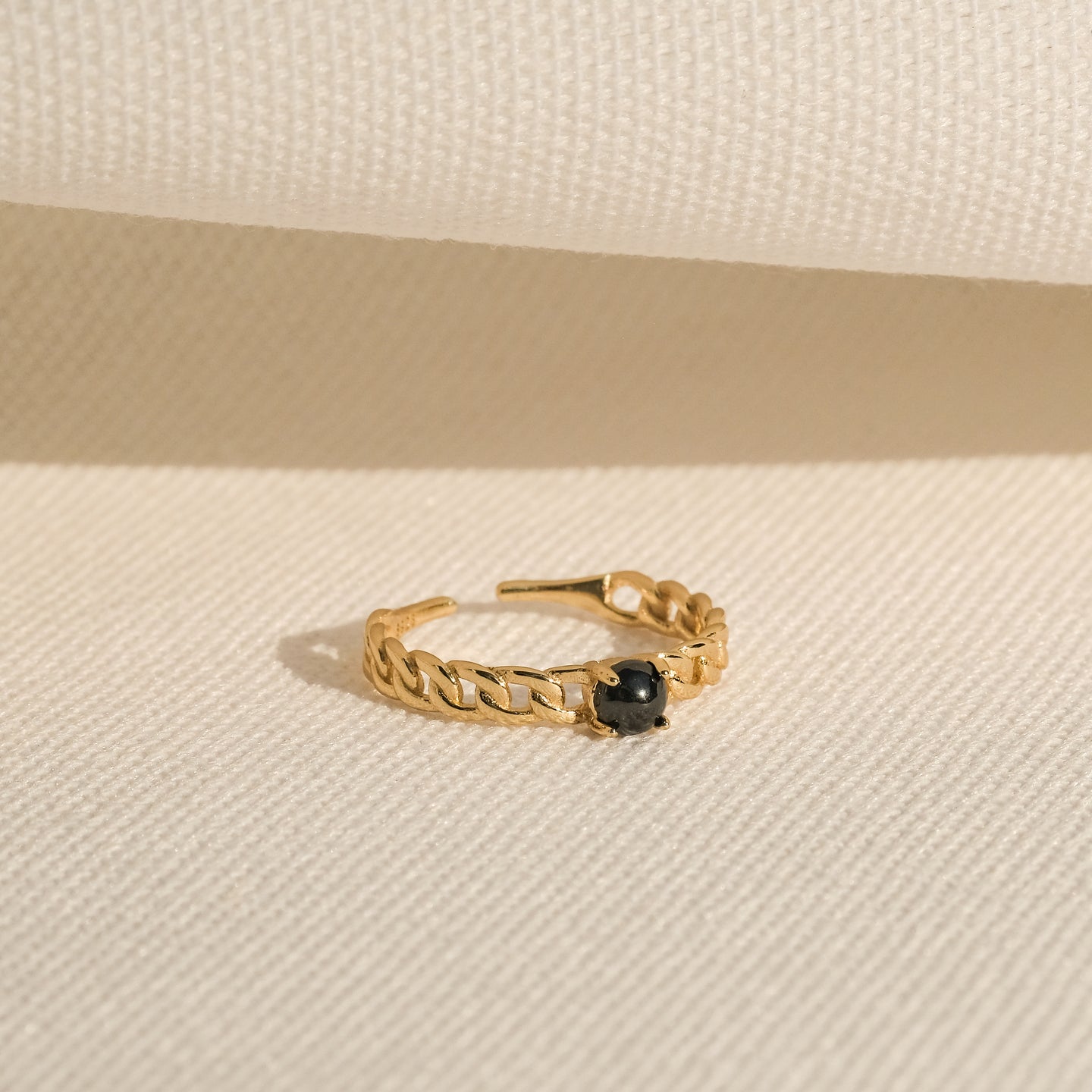 products/auda-cz-ring-gold-1.jpg