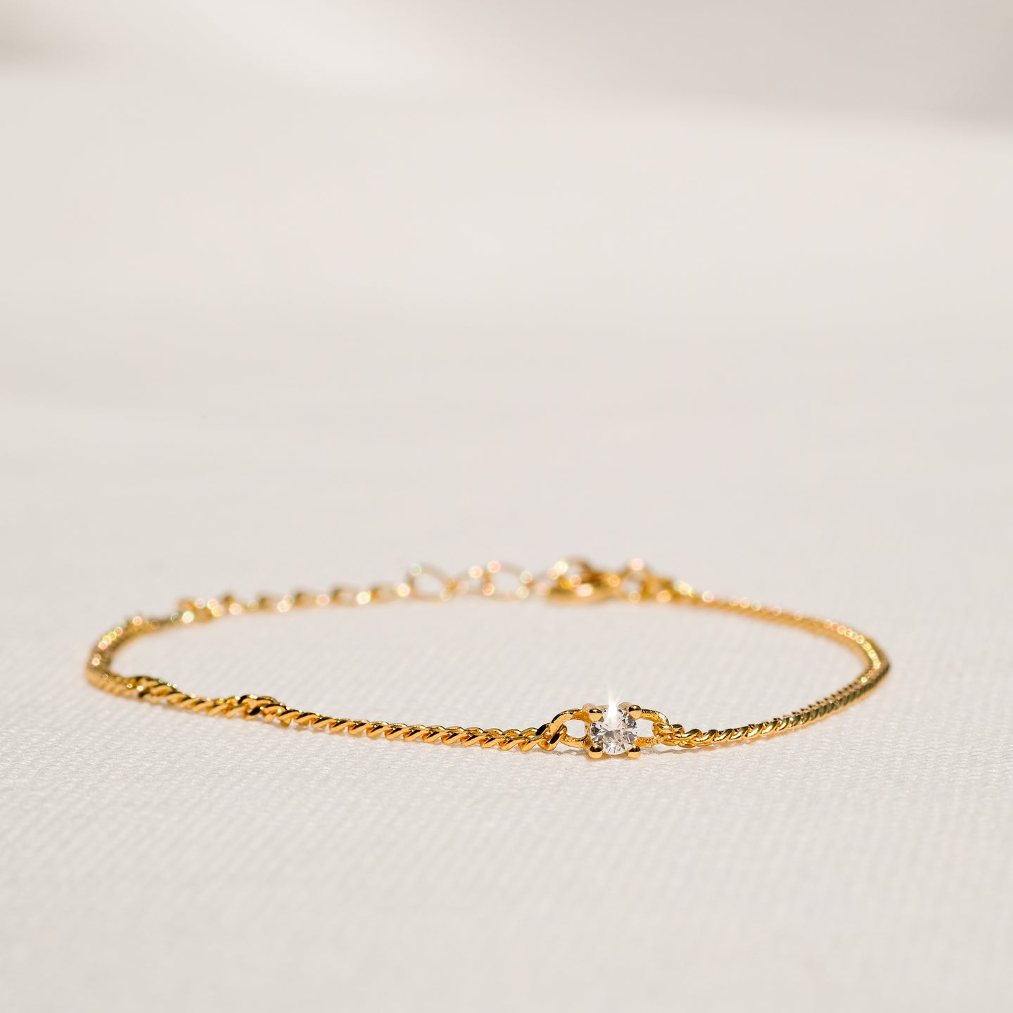 products/diya-cz-bracelet-18k-gold-vermeil-1.jpg