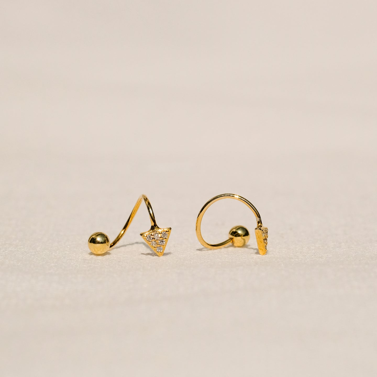 products/ilia-cz-earrings-gold-1.jpg