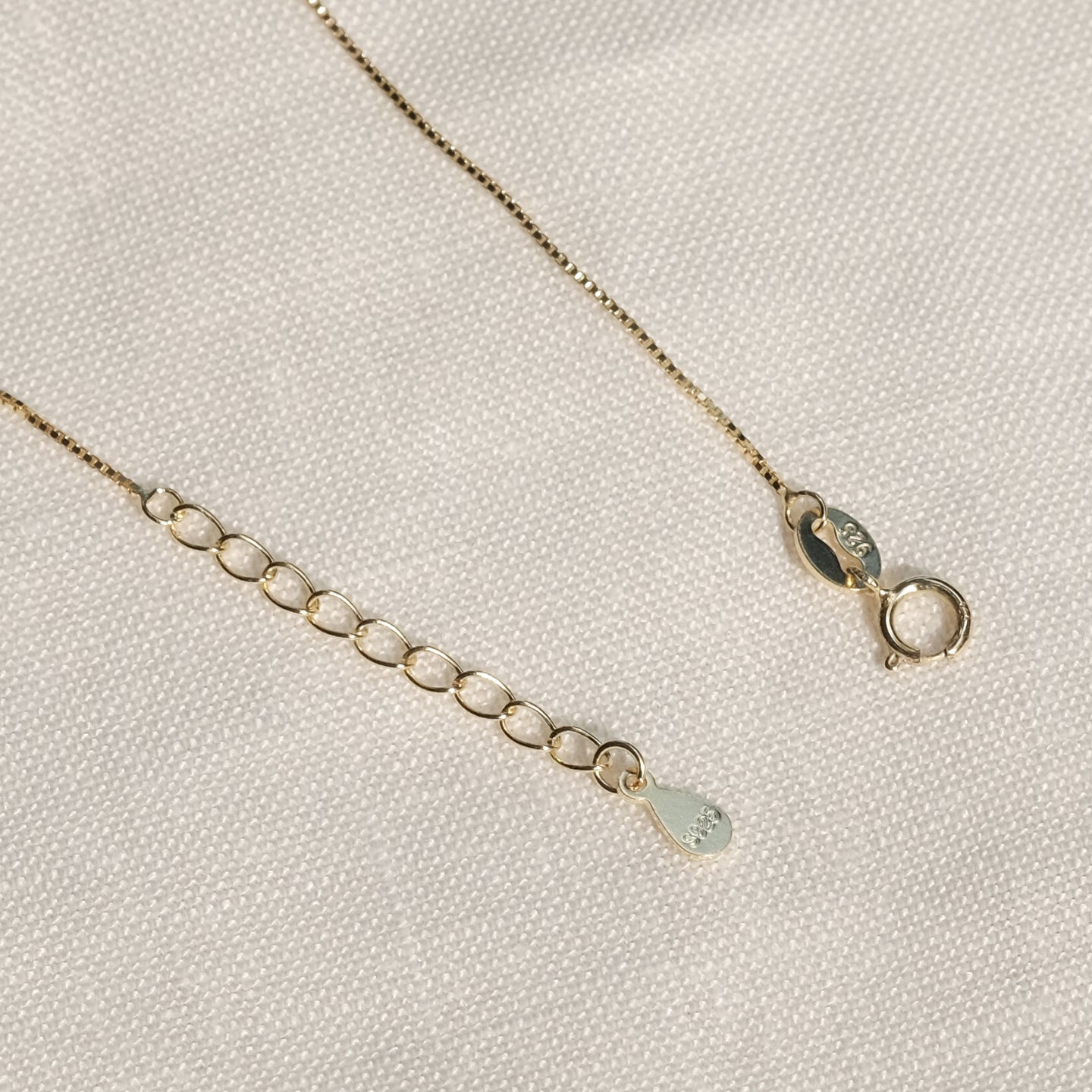 products/iman-18k-gold-vermeil-pearl-necklace-2.jpg