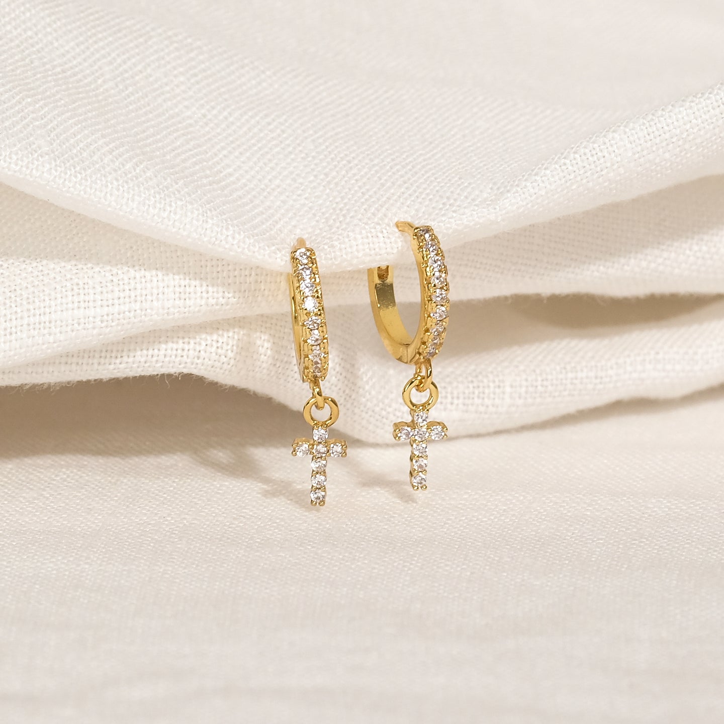 products/kirsti-cz-earrings-18k-gold-stainless-steel-1.jpg