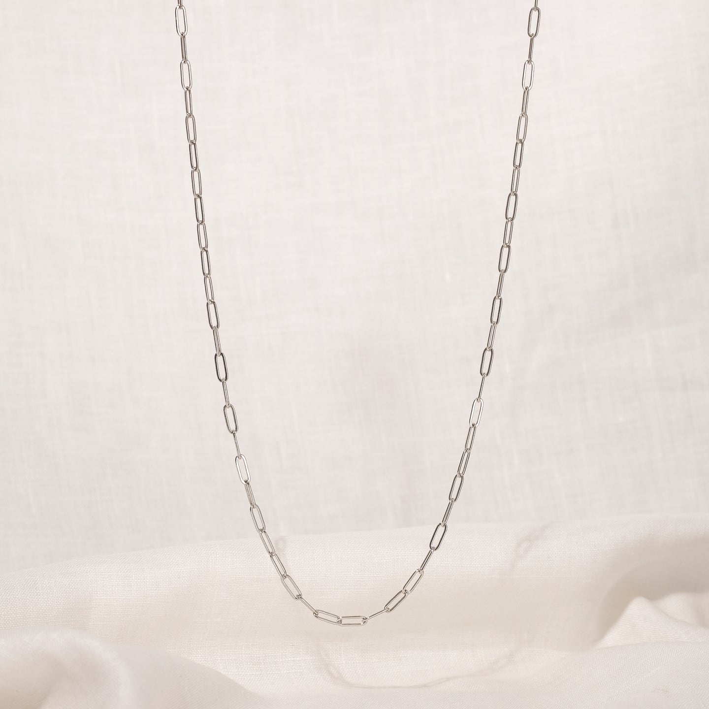 products/long-gaspar-necklace-silver-1.jpg