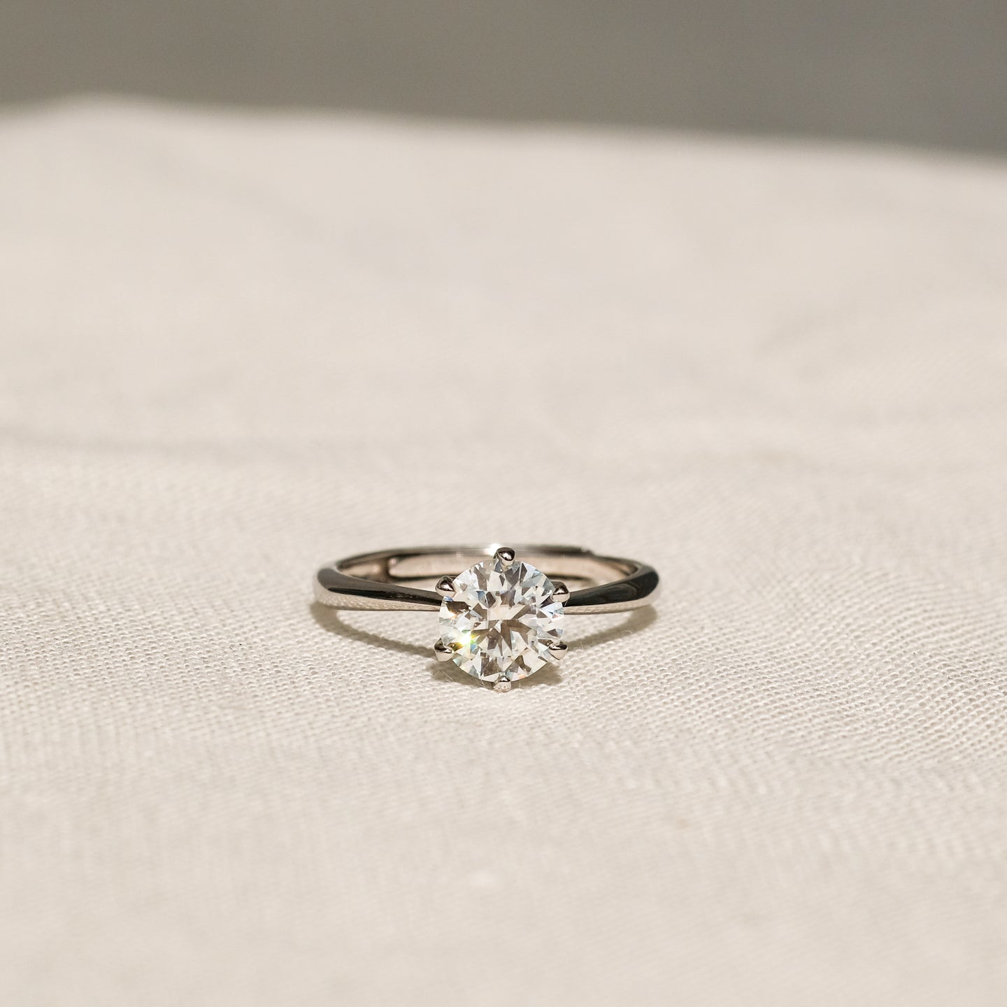 products/neta-1ct-moissanite-ring-925-sterling-silver-1.jpg