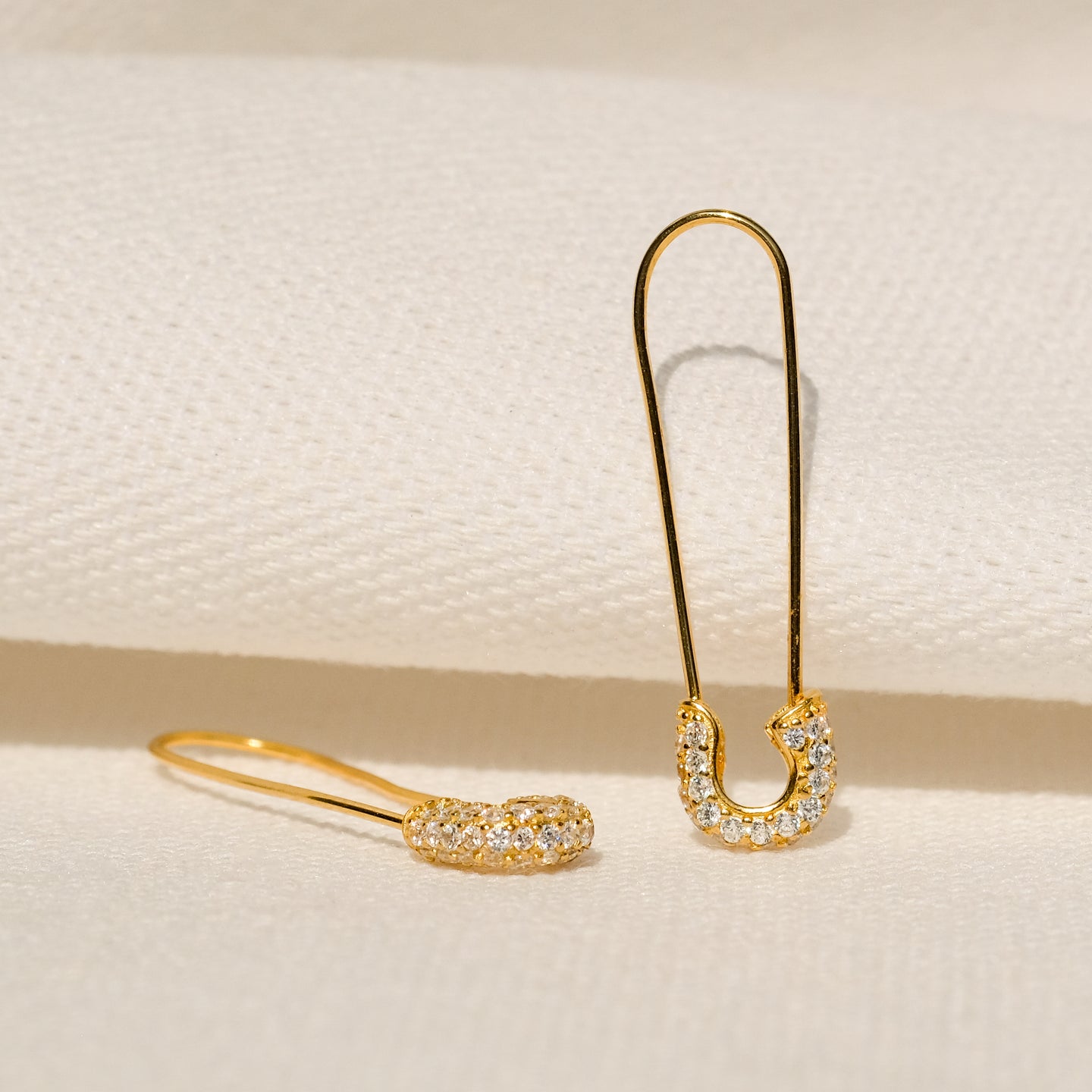 products/pino-cz-earrings-18k-gold-vermeil-1.jpg