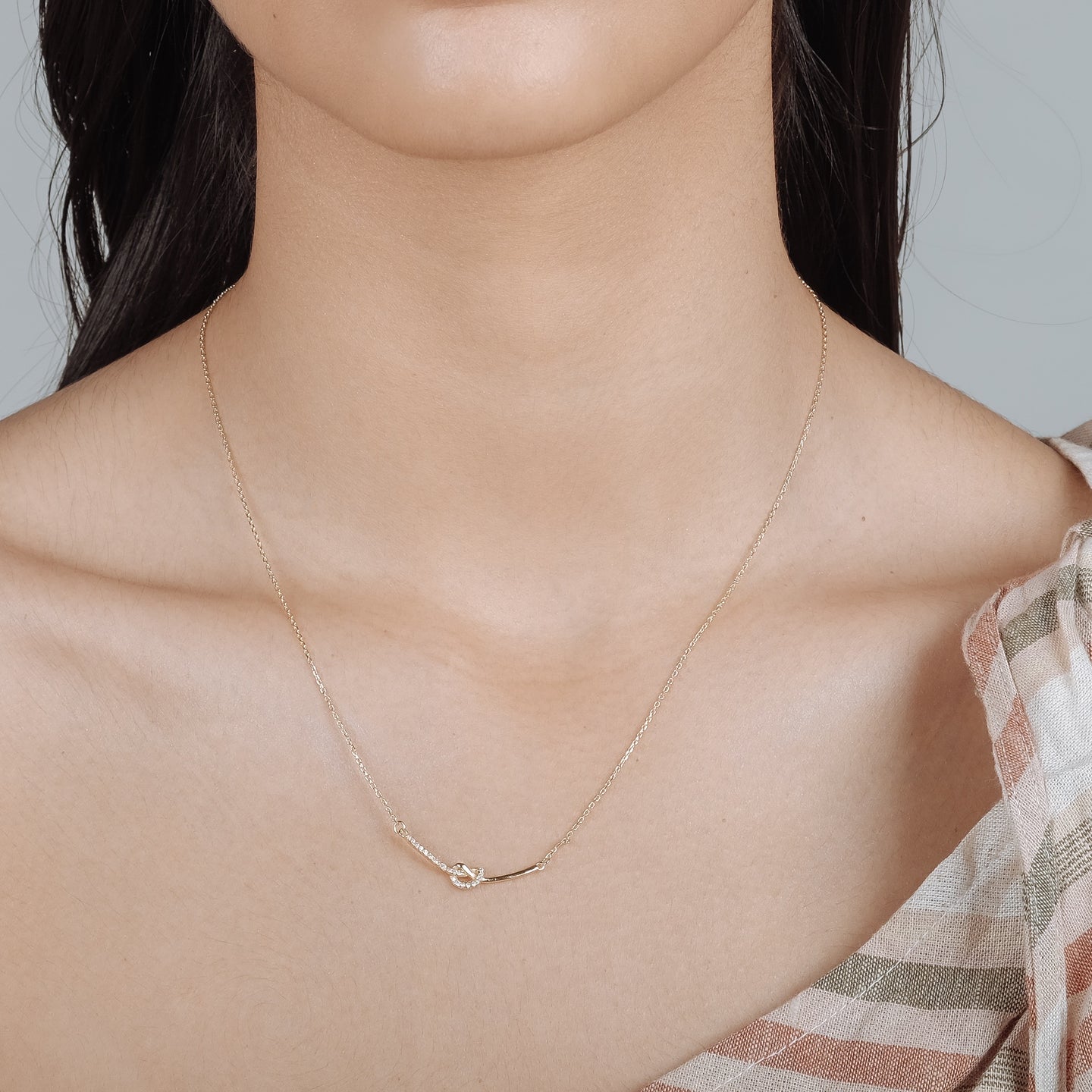 products/rey-cz-necklace-14k-gold-vermeil-3.jpg