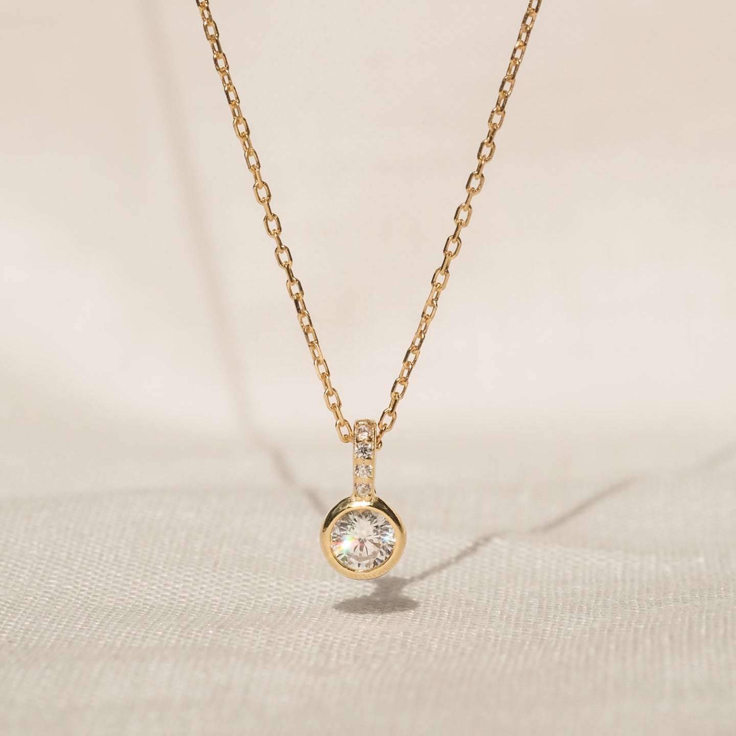 products/roy-cz-necklace-18k-gold-vermeil-1.jpg