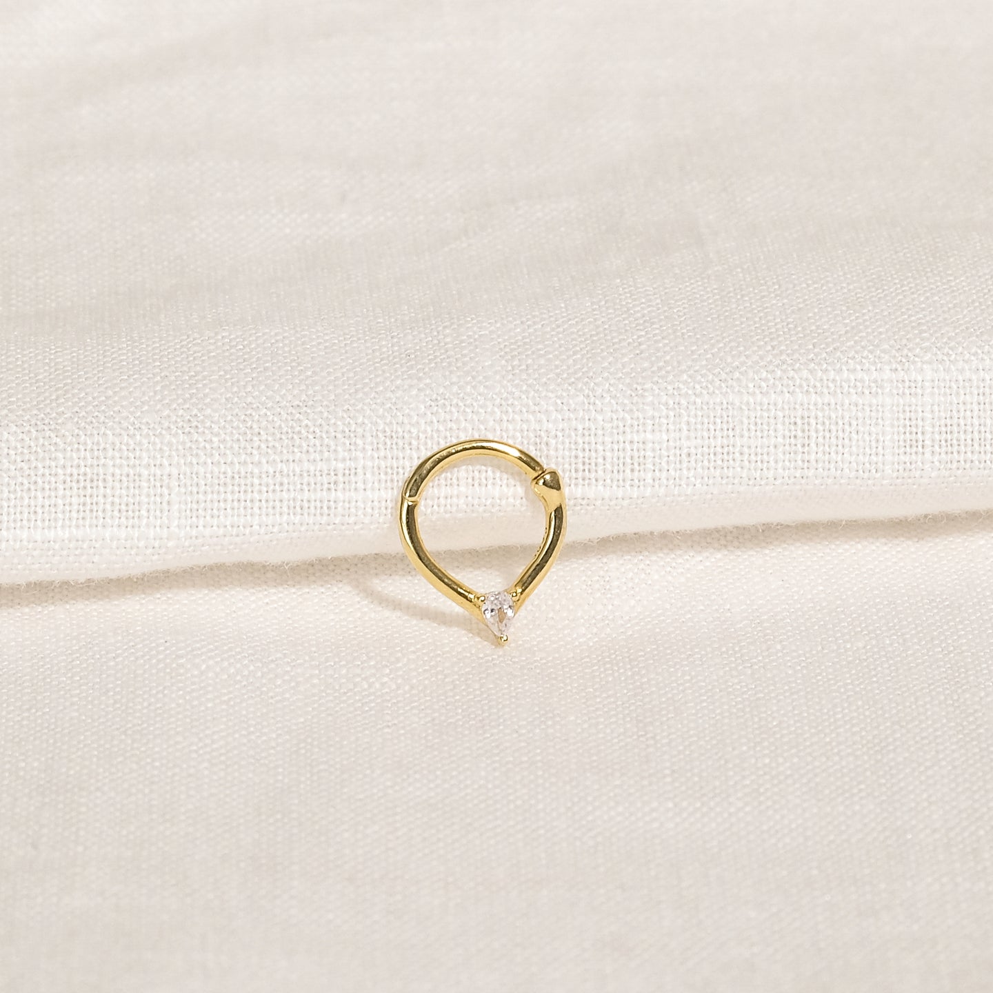products/uni-cz-piercing-earrings-18k-gold-vermeil-1.jpg